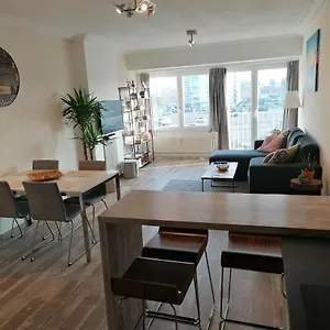 https://appartement-oostende-vlak-aan-zee.hotelsghent.com